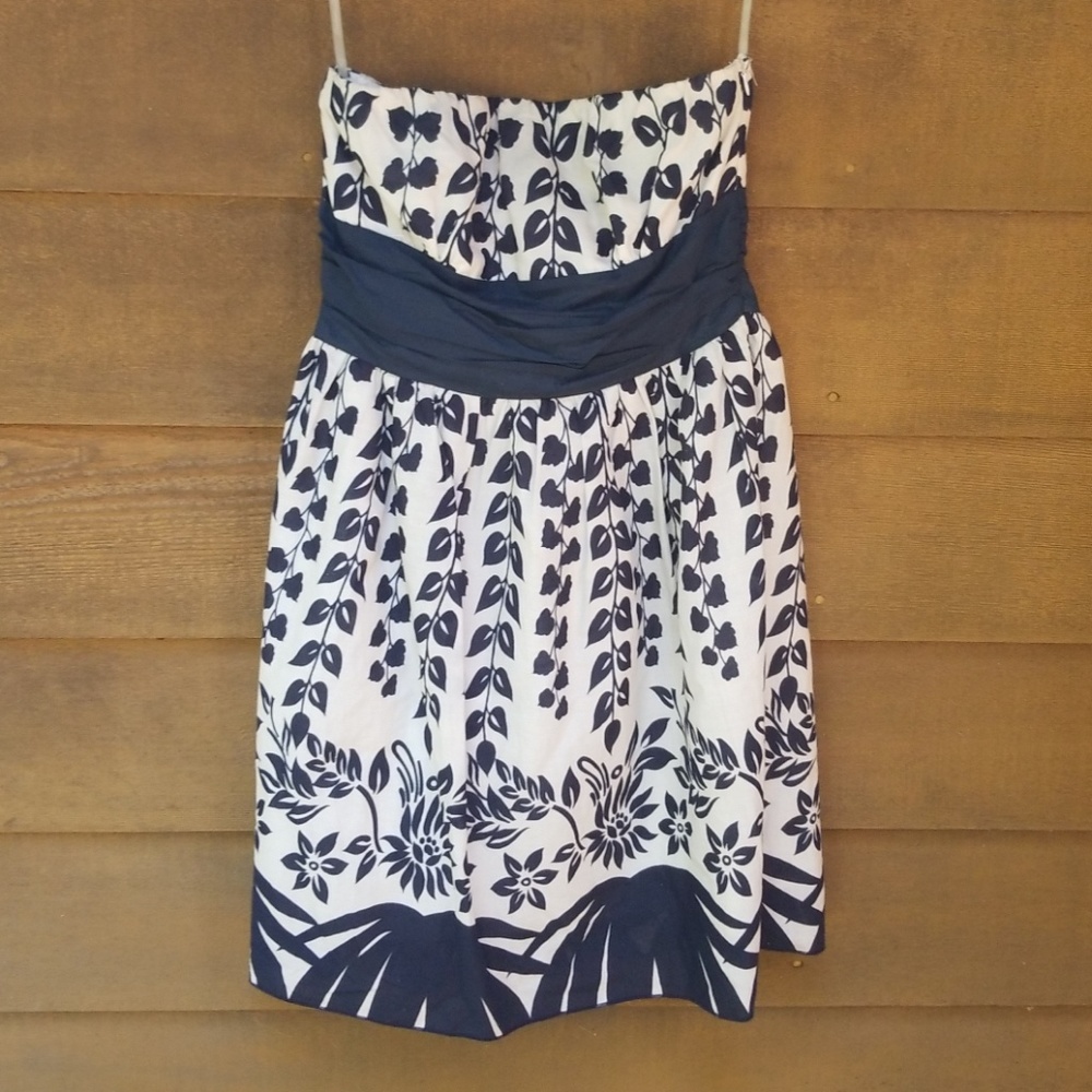 🖤 Strapless Floral Print Dress 🖤